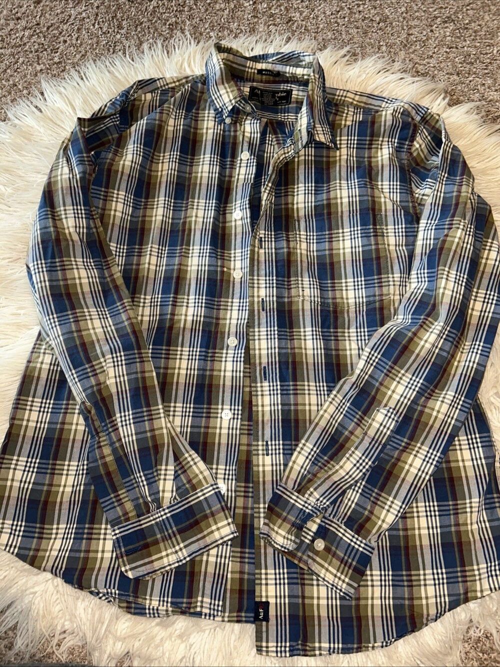 Large Men’s Vintage Abercrombie & Fitch Muscle Fit Button Down Plaid Shirt